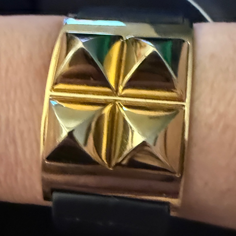 Michael kors bracelet